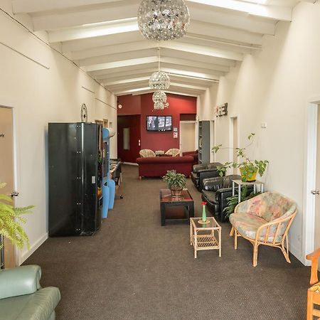 Downtown Backpackers & Accommodation Nelson Exteriör bild
