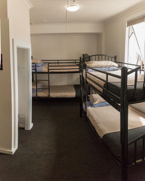 Downtown Backpackers & Accommodation Nelson Exteriör bild
