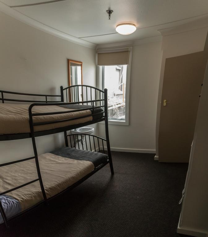 Downtown Backpackers & Accommodation Nelson Exteriör bild